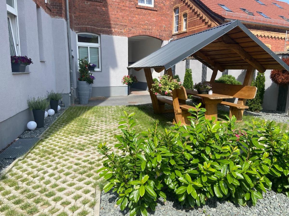 Ferienwohnungen In Érfurt Exterior foto